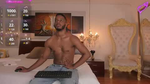 Snapshot of dereckandjake chatting on 12/08/24, 01:03 Dereck and Jake online show from 12/08/24, 01:03