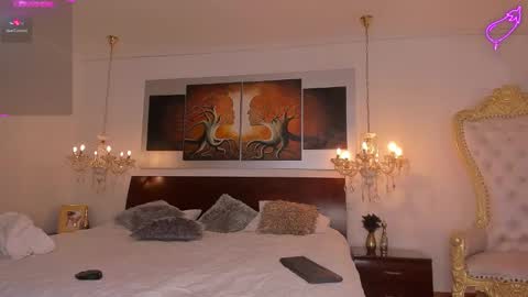 Snapshot of dereckandjake chatting on 01/28/25, 12:00 Dereck and Jake online show from 01/28/25, 12:00