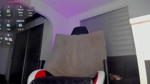 dereckhardd online show from 09/23/25, 04:48