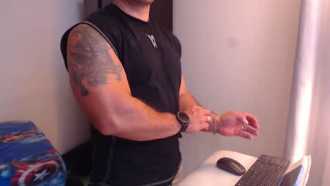 Derek online show from 01/08/25, 10:48