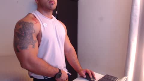 Derek online show from 01/10/25, 11:29