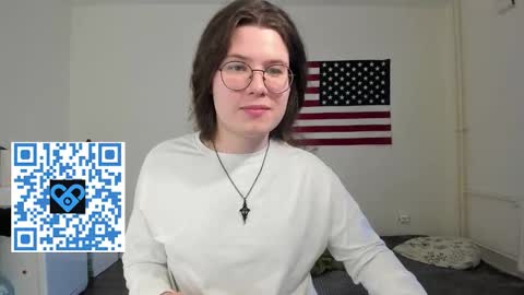 Derek online show from 10/18/25, 02:40