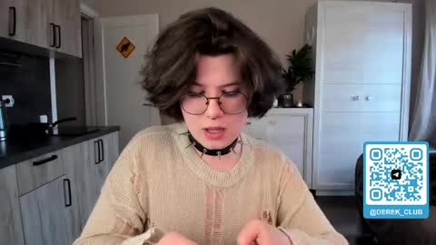 Derek online show from 06/01/26, 05:25