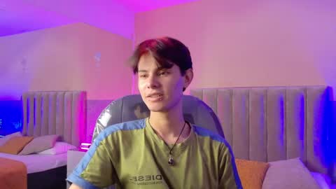 Snapshot of derek_sinn chatting on 05/20/26, 08:15 derek_sinn online show from 05/20/26, 08:15