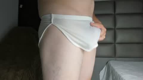 Snapshot of derek_smith21 chatting on 06/19/26, 04:55 monster cock online show from 06/19/26, 04:55