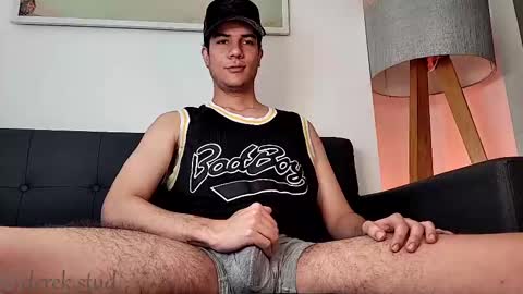 Snapshot of derek_stud_ chatting on 03/06/25, 05:43 Derek independent model online show from 03/06/25, 05:43