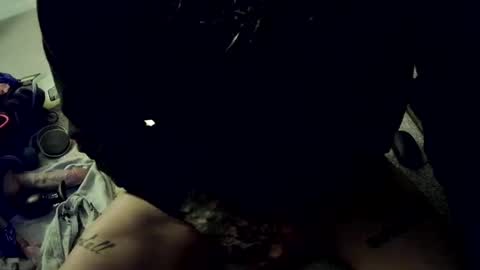 Snapshot of derekdiamond chatting on 12/14/24, 07:51 henry garfield online show from 12/14/24, 07:51