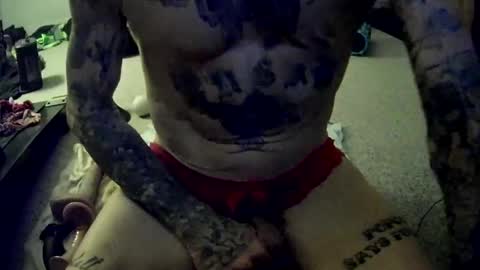 Snapshot of derekdiamond chatting on 01/18/25, 11:00 henry garfield online show from 01/18/25, 11:00