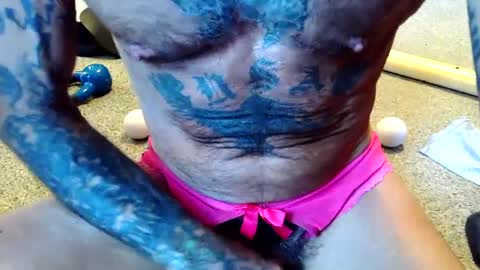 Snapshot of derekdiamond chatting on 09/17/25, 06:09 henry garfield online show from 09/17/25, 06:09