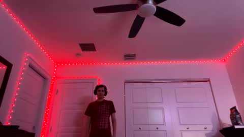 derekdings online show from 12/10/24, 11:08