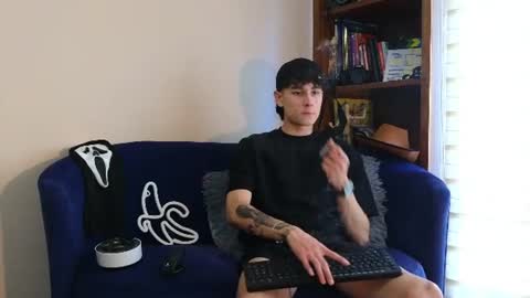 Derek online show from 06/24/26, 09:03