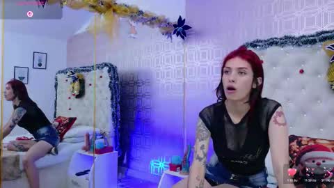 Snapshot of derieri_d chatting on 12/15/25, 07:40 Derieri D online show from 12/15/25, 07:40