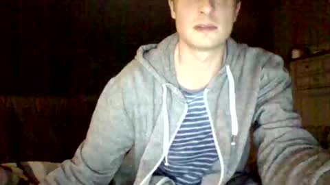 Snapshot of derokkes chatting on 05/14/26, 01:45 derokkes online show from 05/14/26, 01:45