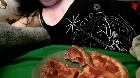 deroseblack online show from 12/17/24, 01:18