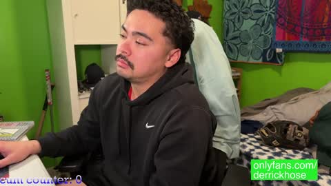 Snapshot of derrick_hose chatting on 01/26/25, 05:13 Derrick Hose online show from 01/26/25, 05:13