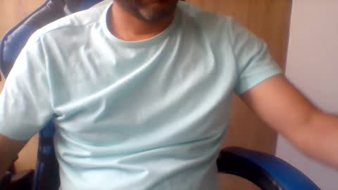 Snapshot of derrik_ chatting on 03/31/26, 09:26 online show from 03/31/26, 09:26