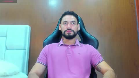 DerryBigger CM online show from 11/20/25, 03:12