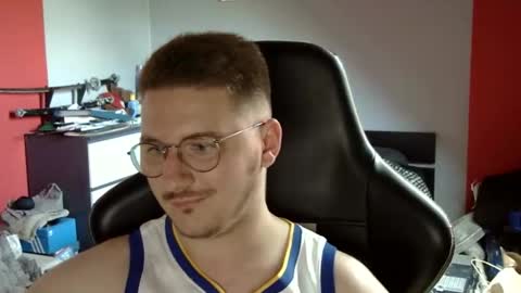 Snapshot of dervechi chatting on 09/10/25, 04:29 dervechi online show from 09/10/25, 04:29