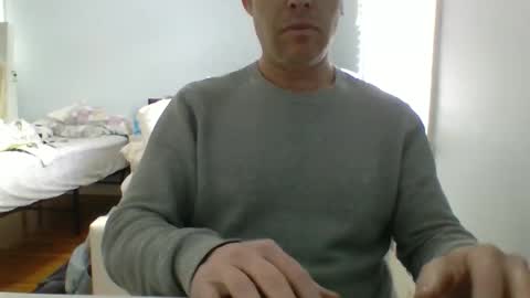 Snapshot of desanctimonious chatting on 02/12/26, 06:03 desanctimonious online show from 02/12/26, 06:03