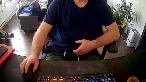 Snapshot of desdisdes chatting on 09/21/25, 02:51 desdisdes online show from 09/21/25, 02:51