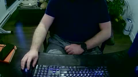 desdisdes online show from 05/06/26, 09:53
