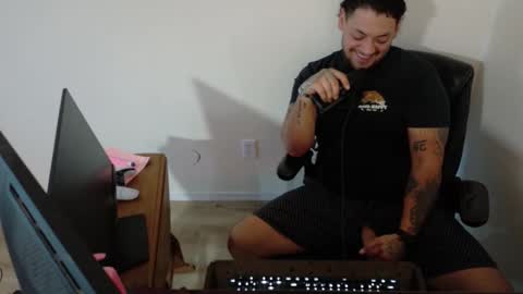 desertadventurer25 online show from 02/05/26, 12:37