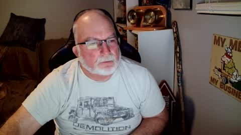 Snapshot of desertknight56 chatting on 03/08/25, 03:17 D K online show from 03/08/25, 03:17