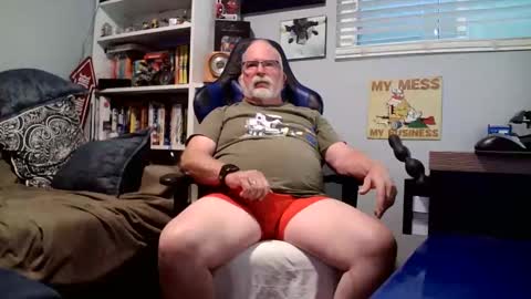 Snapshot of desertknight56 chatting on 09/25/25, 01:09 D K online show from 09/25/25, 01:09