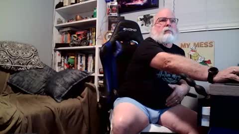 Snapshot of desertknight56 chatting on 01/13/26, 03:12 D K online show from 01/13/26, 03:12