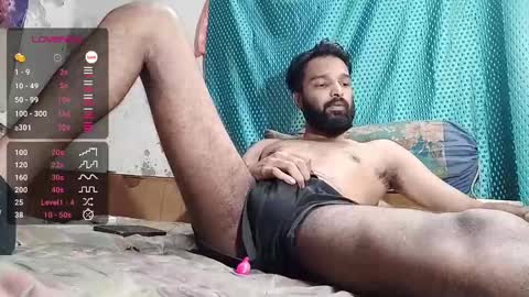 Snapshot of desi_boy799417 chatting on 03/11/25, 10:40 desi_boy799417 online show from 03/11/25, 10:40