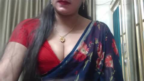 Maisa online show from 03/11/25, 05:24