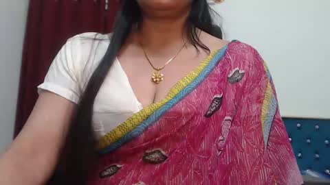 Maisa online show from 09/23/25, 05:16