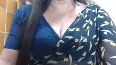 Snapshot of desimaisa130 chatting on 07/28/26, 07:39 Maisa online show from 07/28/26, 07:39