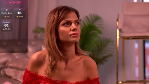 Mia online show from 10/08/25, 05:38