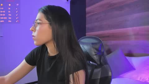 Snapshot of desireee_ chatting on 03/16/26, 12:31 desire online show from 03/16/26, 12:31