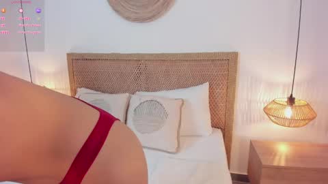 Snapshot of desireee_ chatting on 04/21/26, 01:17 desire online show from 04/21/26, 01:17