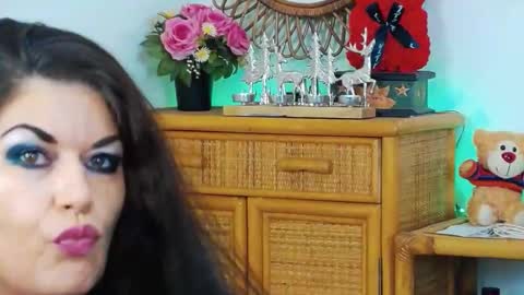 HellenMoon online show from 01/07/26, 08:06