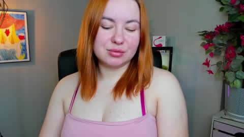 Snapshot of desirelayla chatting on 03/11/26, 07:36 LAYLA online show from 03/11/26, 07:36