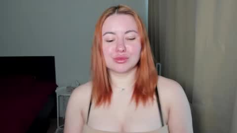 Snapshot of desirelayla chatting on 04/27/26, 08:34 LAYLA online show from 04/27/26, 08:34