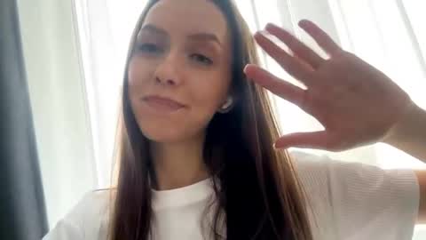 Snapshot of desirewingard chatting on 04/06/26, 06:03 Ksenia online show from 04/06/26, 06:03