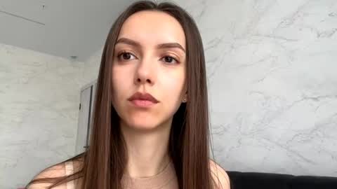 Snapshot of desirewingard chatting on 05/05/26, 02:41 Ksenia online show from 05/05/26, 02:41