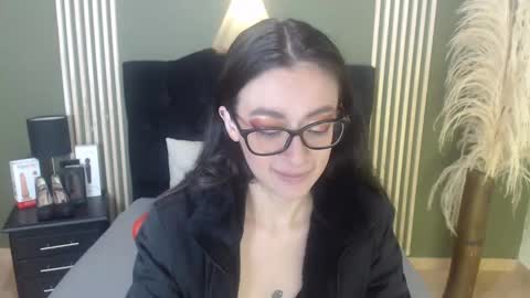 Desiring Angel online show from 01/10/25, 01:09