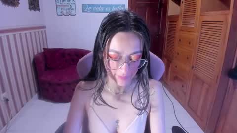 Desiring Angel online show from 11/15/25, 06:00