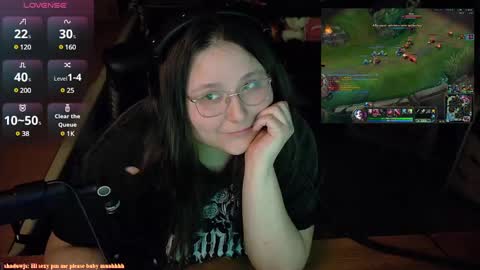 Snapshot of deskpov chatting on 12/24/24, 03:38 deskpov online show from 12/24/24, 03:38