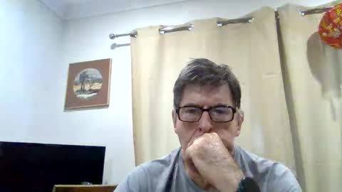 Desmon1958 online show from 02/01/26, 08:40