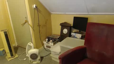 destelp online show from 05/02/26, 05:23