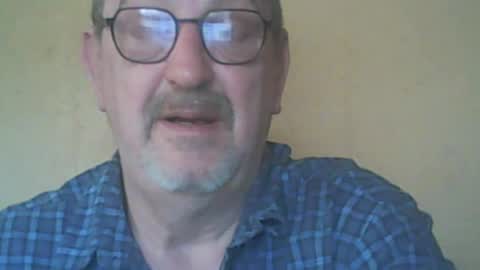 Snapshot of destelp chatting on 07/11/26, 01:14 destelp online show from 07/11/26, 01:14