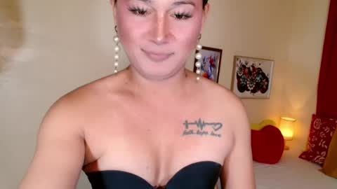Snapshot of destenierose chatting on 07/19/26, 12:47 destenierose online show from 07/19/26, 12:47