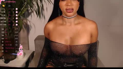 Destinne Mill online show from 02/26/26, 12:04