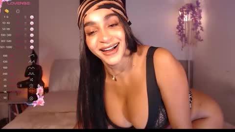 Destinne Mill online show from 03/22/26, 11:24